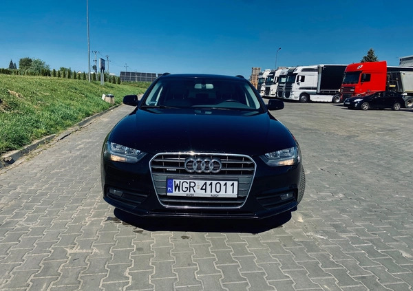 Audi A4 cena 39800 przebieg: 211000, rok produkcji 2013 z Grójec małe 121